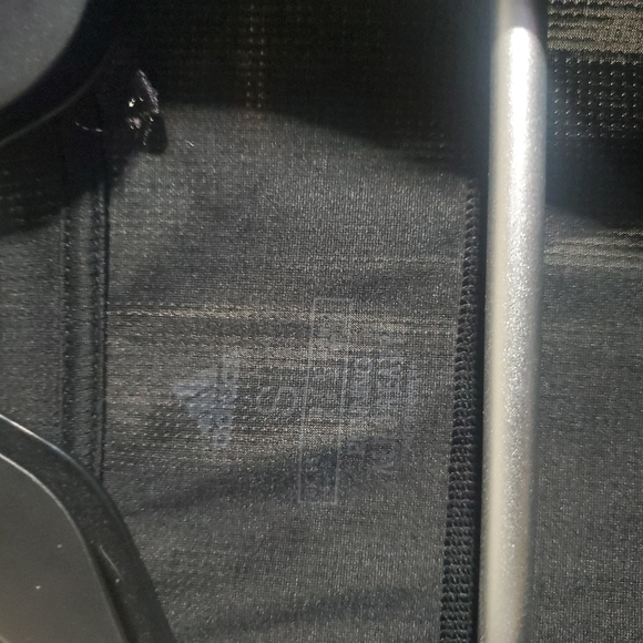 ADIDAS Top - Picture 2 of 6